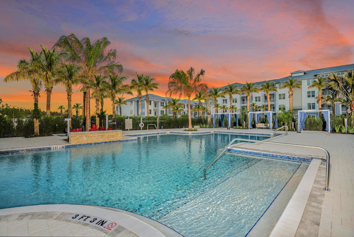 Sparkling pool made for birthday splashes